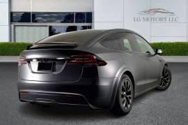 2022 Tesla Model X Base