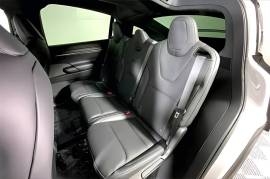 2022 Tesla Model X Base