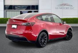 2023 Tesla Model Y Long Range Dual Motor