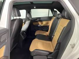 2022 Volkswagen Atlas Cross Sport SEL Premium R-Li