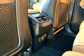 2024 Volvo XC90 B6 Ultimate Bright Theme 7-Seater
