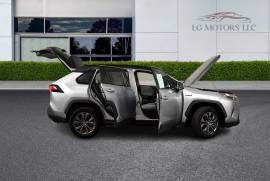 2022 Toyota RAV4 Hybrid XLE Premium