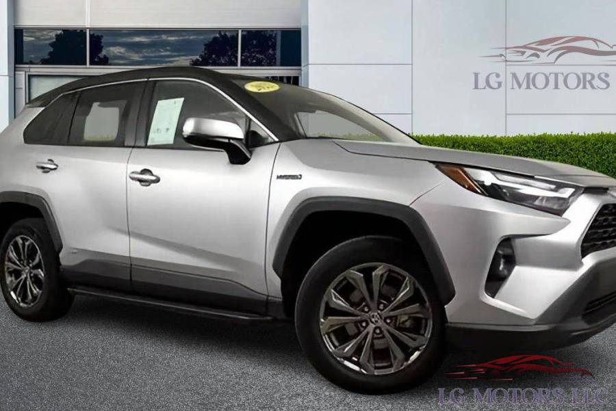 2022 Toyota RAV4 Hybrid XLE Premium