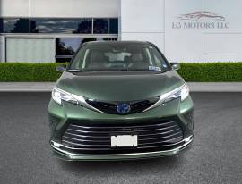 2022 Toyota Sienna Platinum 7 Passenger
