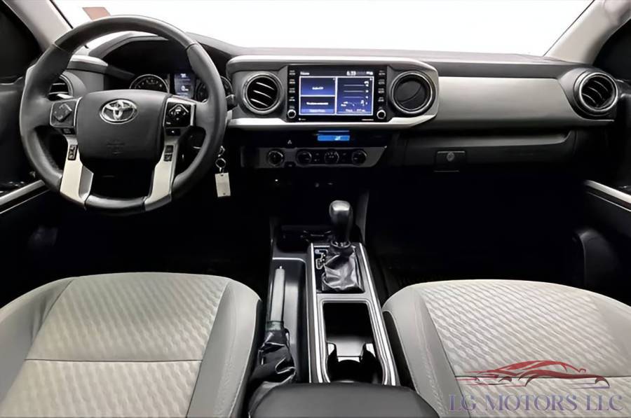 2022 Toyota Tacoma SR5