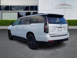 2023 Cadillac Escalade ESV Sport Platinum