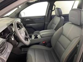 2024 GMC Acadia AT4