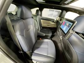 2023 Kia Sorento Plug-In Hybrid SX Prestige