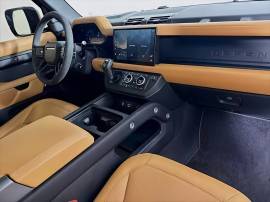 2024 Land Rover Defender 110 P525 V8