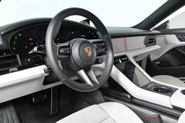 2023 Porsche Taycan Turbo