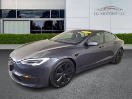 2022 Tesla Model S Base