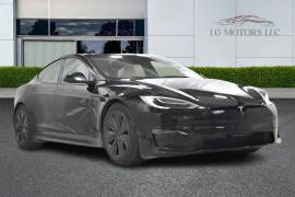 2022 Tesla Model S Plaid