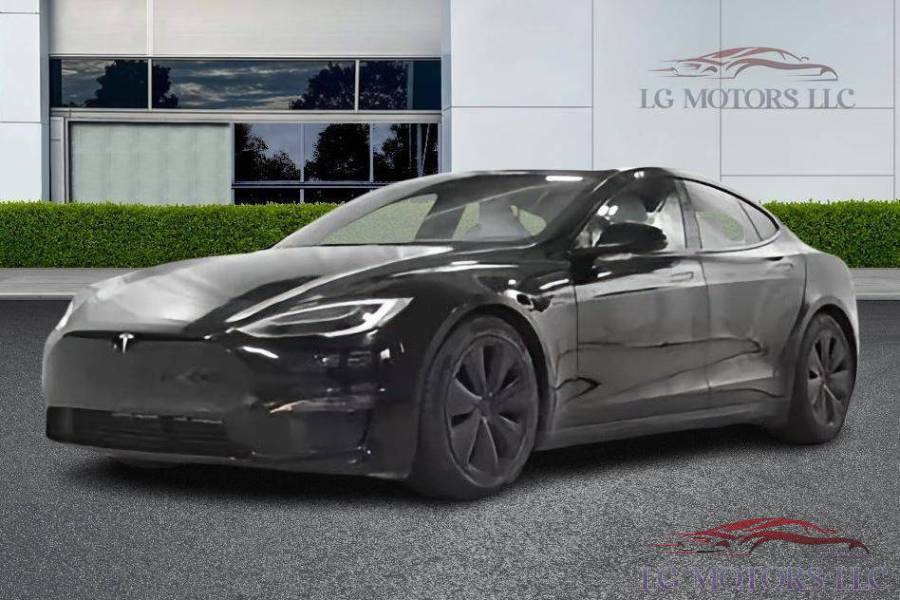 2022 Tesla Model S Plaid
